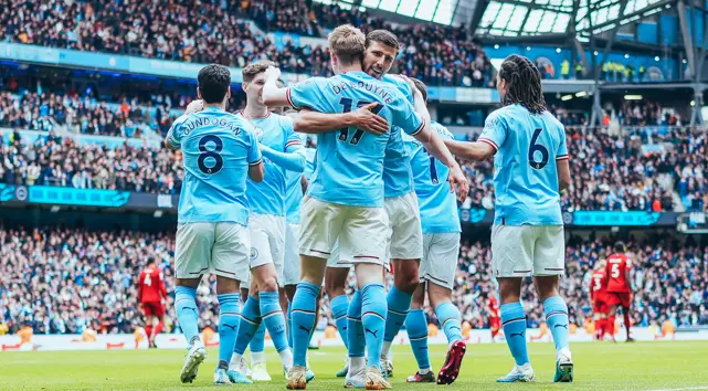 曼城欧冠征途：从坎坷到辉煌的蜕变